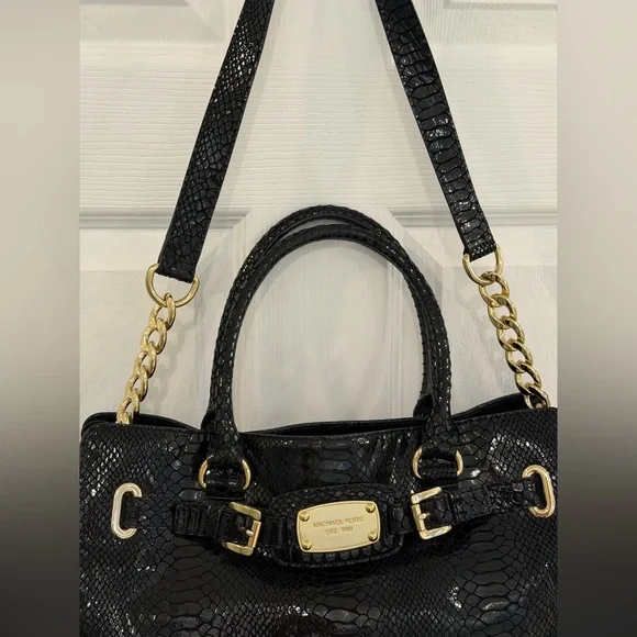 Michael Kors Black Snake-Embossed Shoulder /crossbody Bag with Gold Chains - Picture 3 of 11